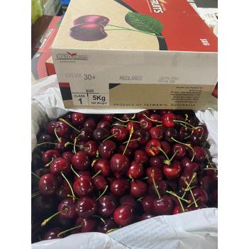 今天的现货有：超级新鲜的塔州樱桃，大脆硬水蜜桃，澳洲红心火龙果，俊杰苹果，澳洲新季甜地球脆葡萄