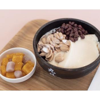 超级好喝的布村张记米浆和豆花Southbank开团啦🤩巨臭的台湾原味臭豆腐上新😋